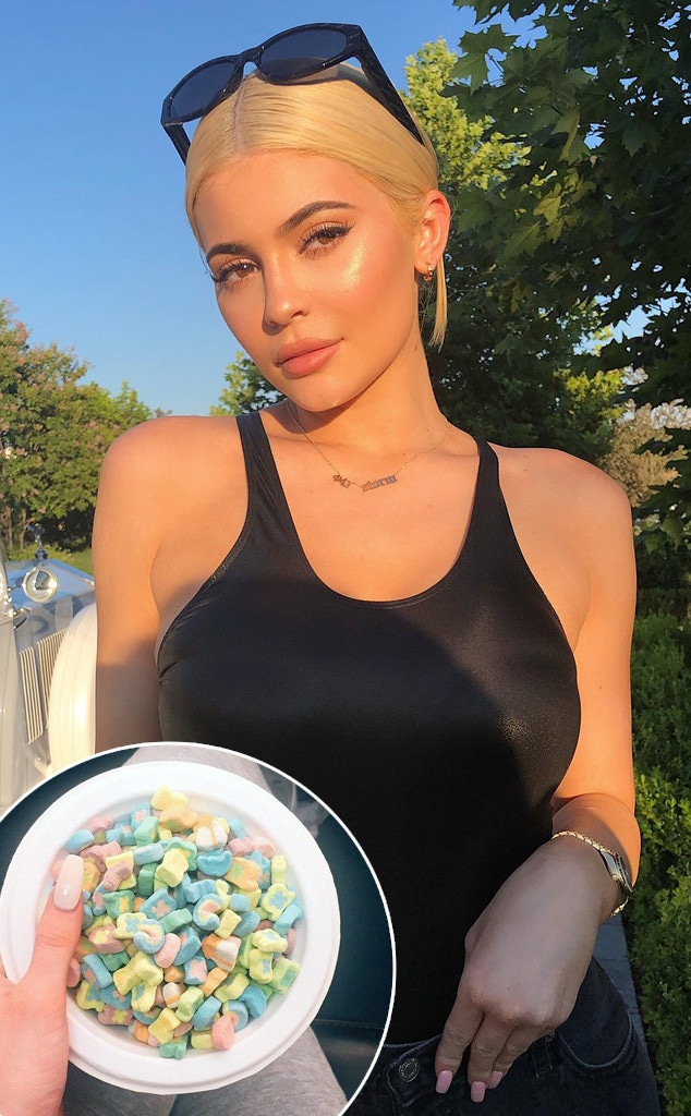 Kylie Jenner, cereal, Instagram