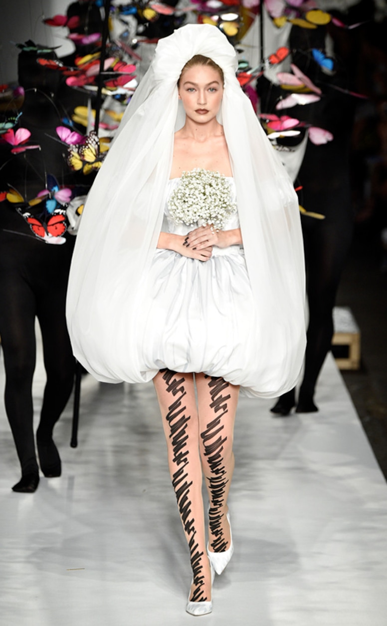ESC: Best Looks Milan Fashion Week, Moschino
