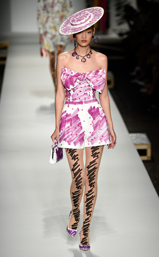ESC: Best Looks Milan Fashion Week, Moschino