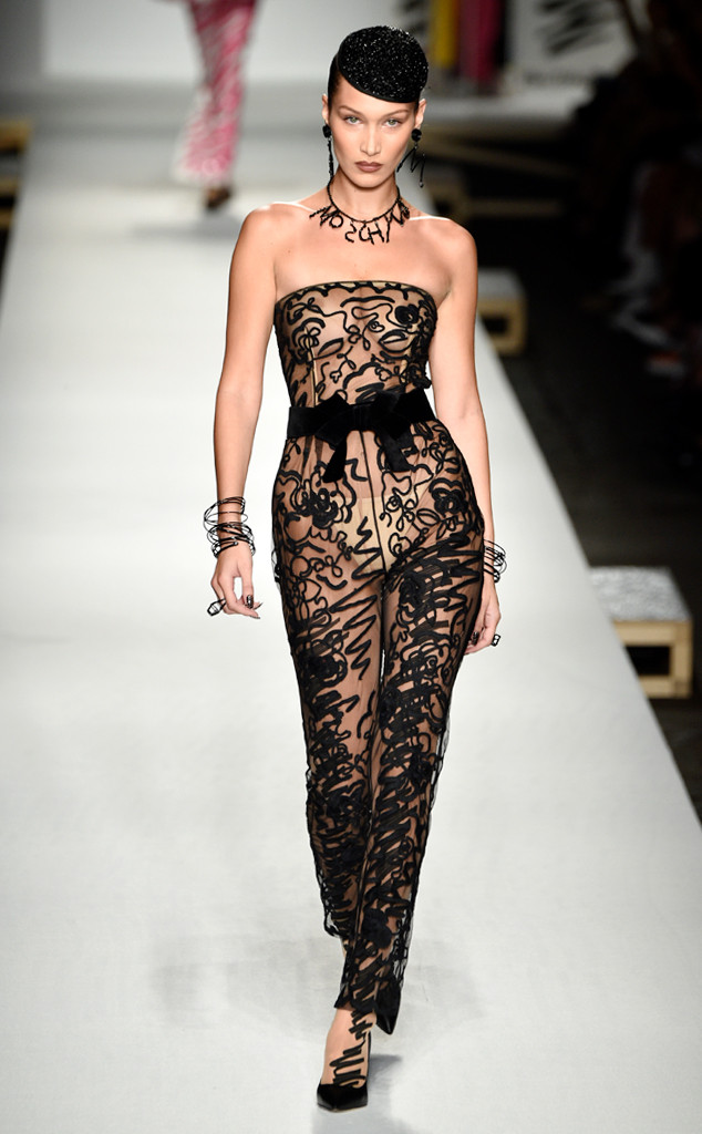 ESC: Best Looks Milan Fashion Week, Moschino