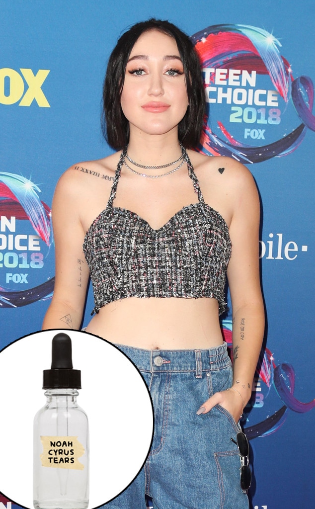 Noah Cyrus, bottle of tears