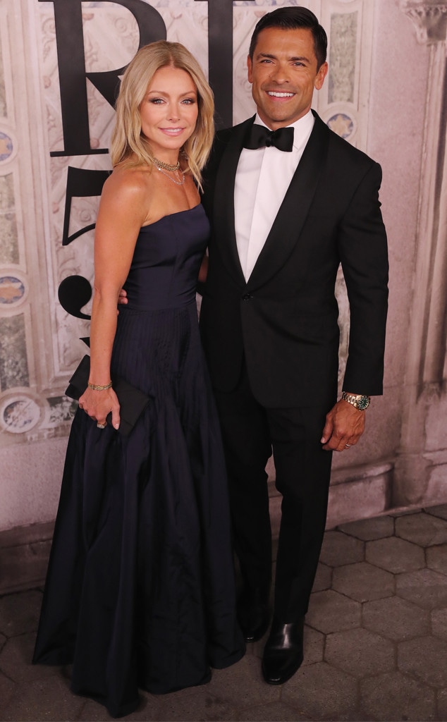 Kelly Ripa, Mark Consuelos