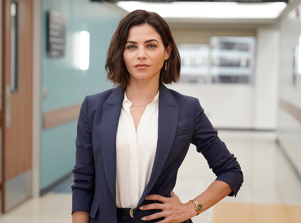 Jenna Dewan, The Resident