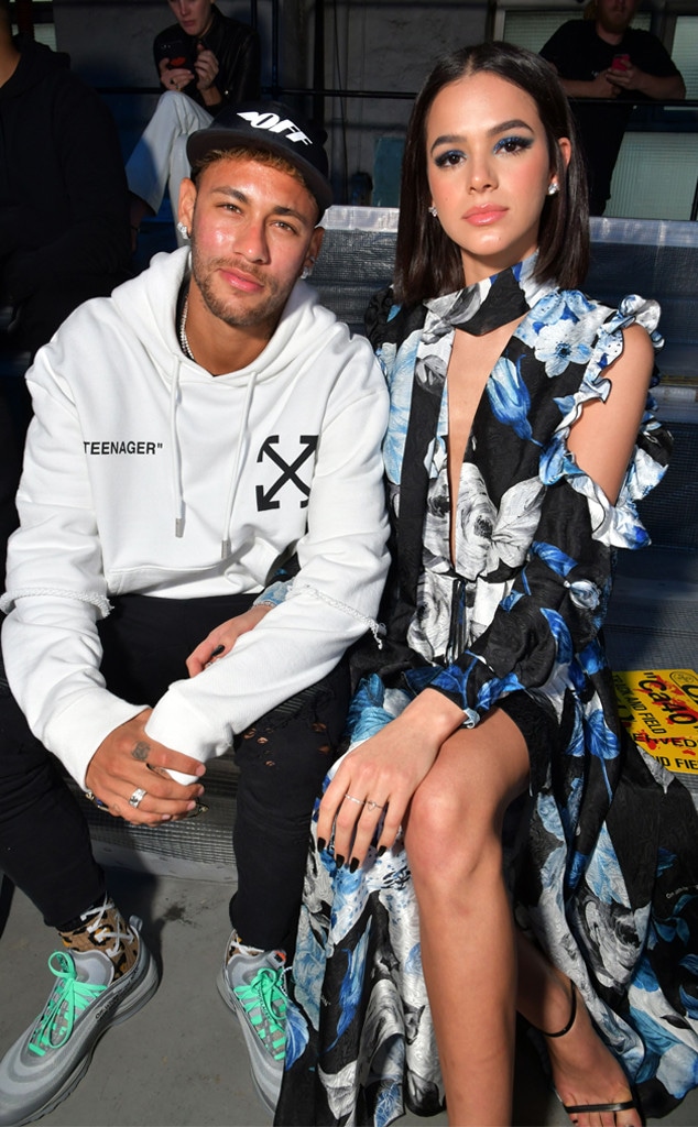 Neymar, Bruna Marquezine, Paris Fashion Week 