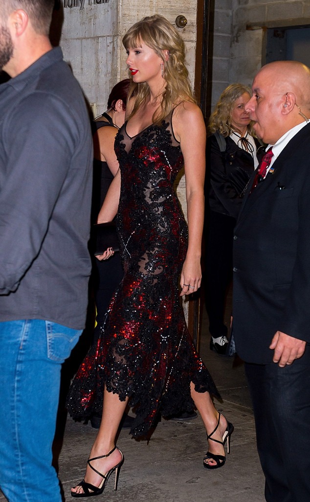 Taylor Swift Quietly Joins Joe Alwyn At His Movie Premiere