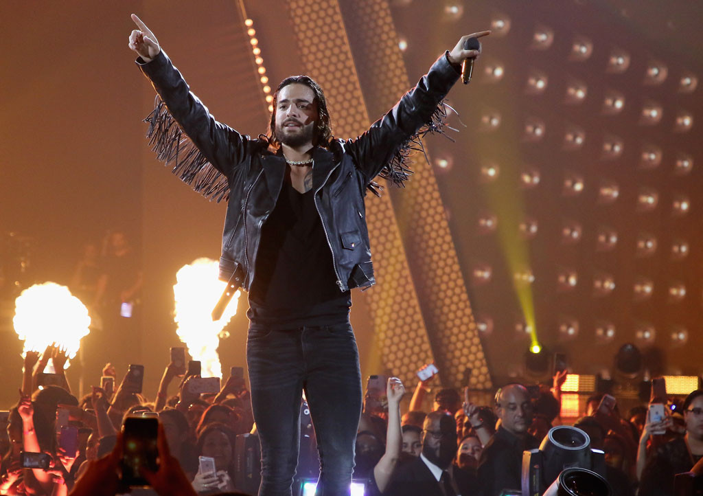 Muere la sobreviviente que hizo la llamada informando la caída de la 2018 Latin Grammy Awards: Complete List of Winners | E! News