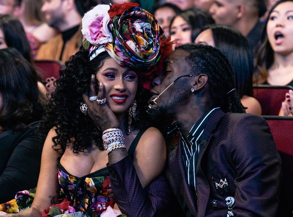 Cardi B And Offset From American Music Awards 2018 Candid Moments E News 4190