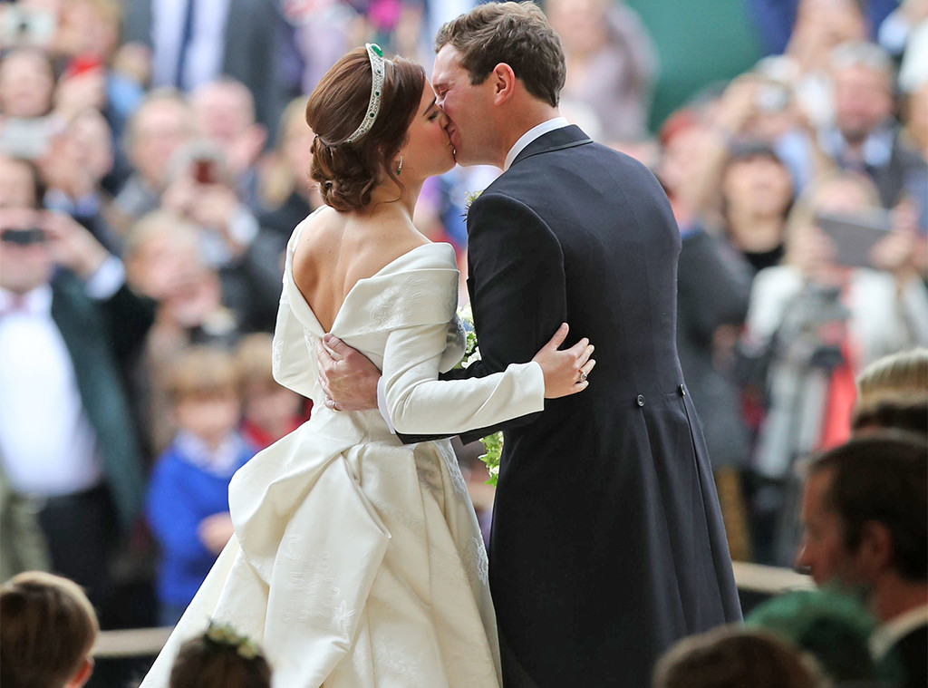 Kiss, Princess Eugenie, Jack Brooksbank, Princess Eugenie Royal Wedding	
