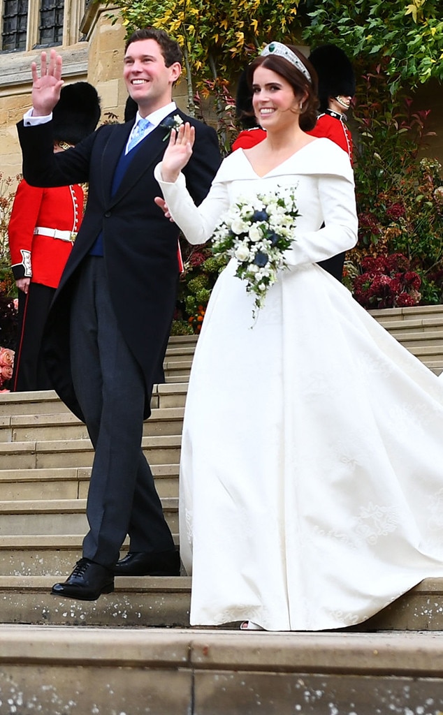 Princess eugenie of york hotsell wedding dress