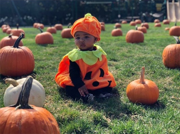 Khloe Kardashian, True Thompson, Pumpkin, Pre-Halloween