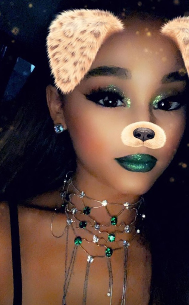 Ariana Grande, Wicked Tapping, Instagram