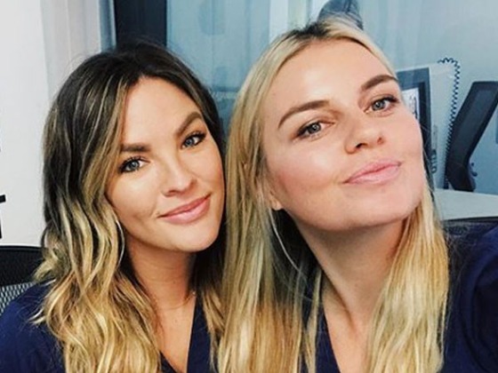 <i>Scrubbing In</i>'s Becca Tilley & Tanya Rad Make a Sweet Post-PCAs Acceptance Speech for Their Pop Podcast Win
