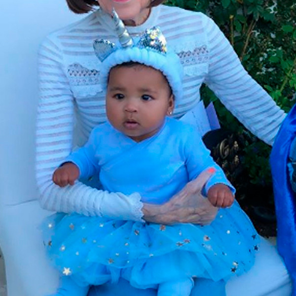 Photos from Kardashian Cousins&rsquo; Cupcake Party