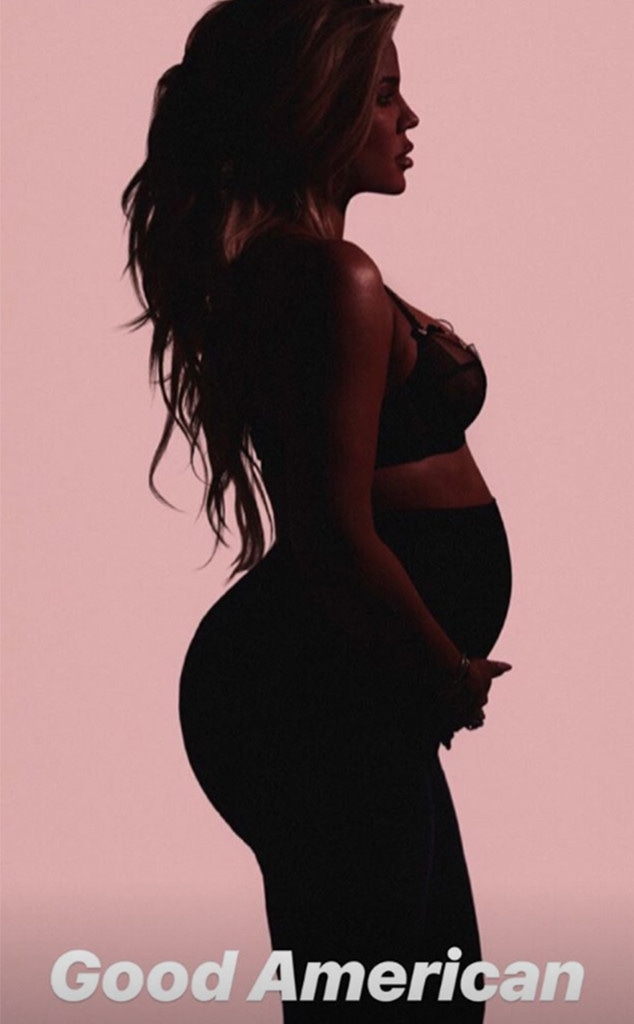 Khloe Kardashian, Pregnant, Baby Bump, Good American Jeans
