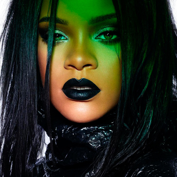 Rihanna Shares 3 Makeup Tips In Her Gothic Chic Tutorial E Online Ca 