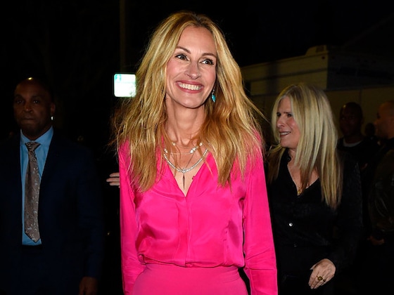 Julia Roberts Has Been a Movie Star for 30 Years—but Don't Let That Bother You