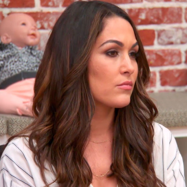 Brie Bella Struggles Over When To Stop Breastfeeding Birdie 
