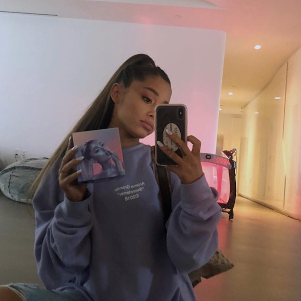 Por Que Ariana Grande Tiene Una Cuna En Su Casa E Online Latino Mx Por Que Ariana Grande Tiene Una Cuna En Su Casa E Online Latino Mx