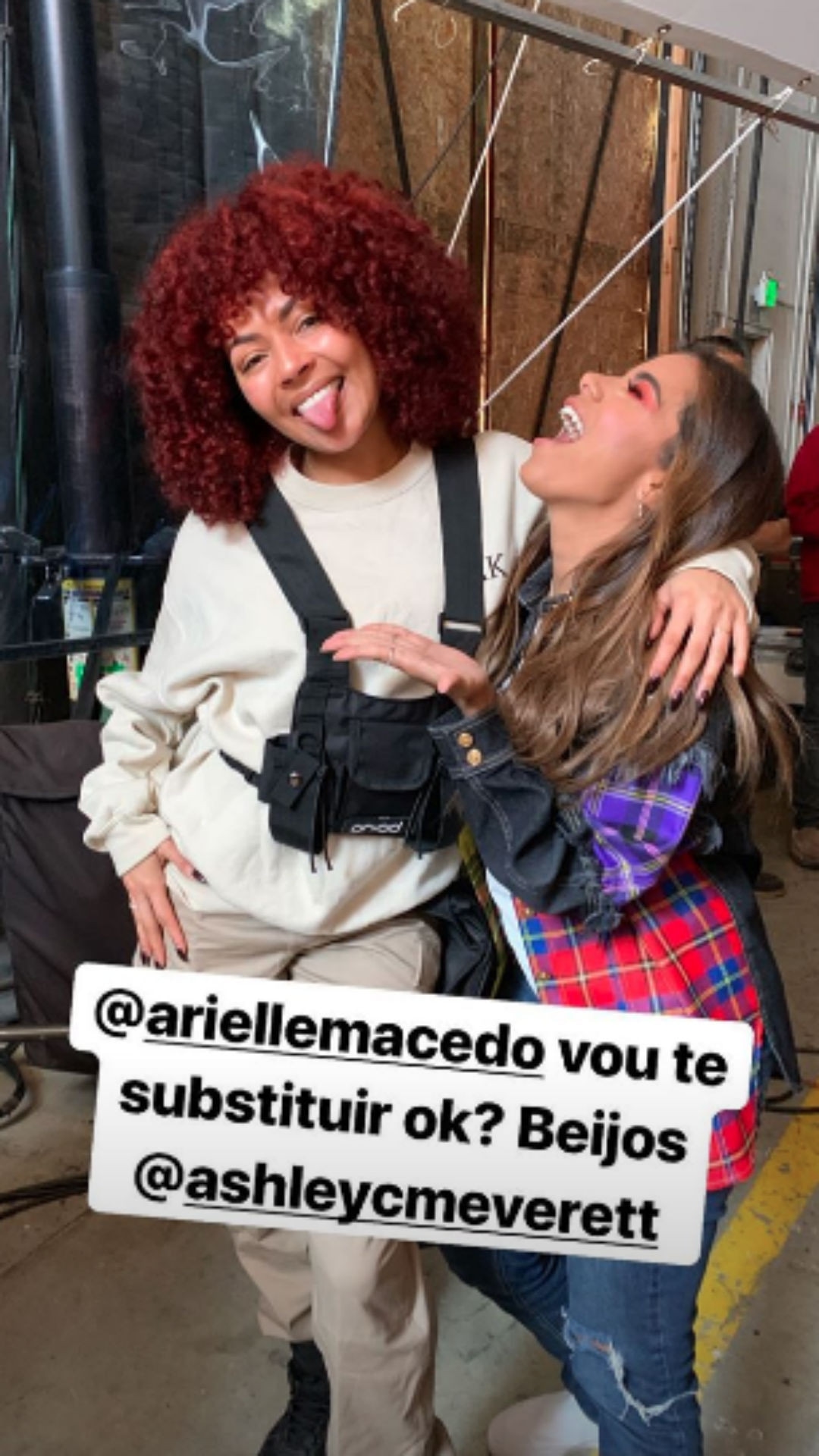 Anitta, Ashley Everett