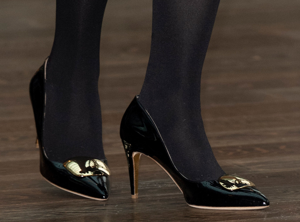 Kate Middleton Sports Stylish New Shoes for Opera House Visit | E! News ...