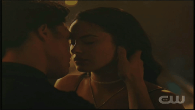Riverdale Gets A New Couple Archie Gets Attacked By A Bear E Online Ap
