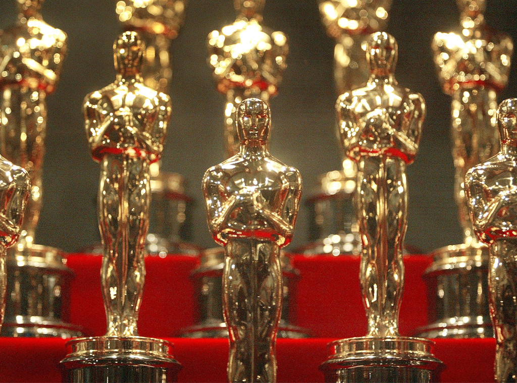 Oscars Trophy 