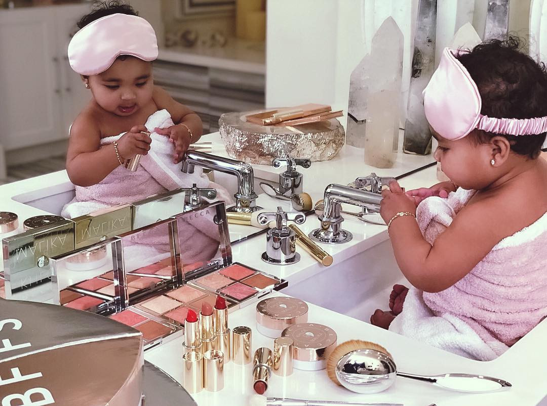 Khloe Kardashian Proves You Don T Need A S O On V Day E Online