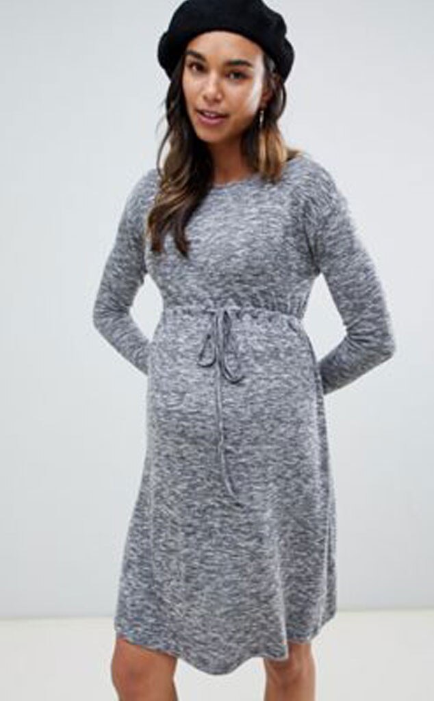 E-Comm: Fashion-Forward Maternity Wear 