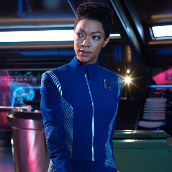 Star Trek Exclusive: Discovery's Crew Is Back for Action - E! Online