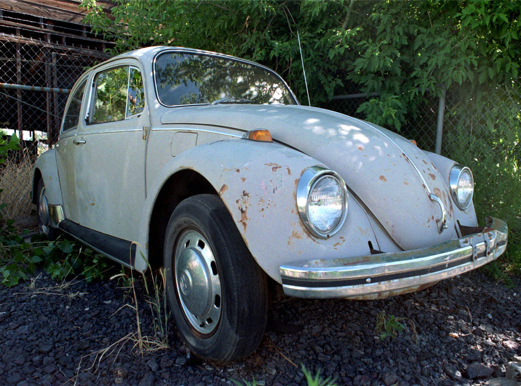 https://akns-images.eonline.com/eol_images/Entire_Site/2019023/rs_1024x759-190123152316-1024.ted-bundy-beetle.ct.012319.jpg?fit=inside%7C900:auto&output-quality=90 https://akns-images.eonline.com/eol_images/Entire_Site/2019023/rs_1024x759-190123152316-1024.ted-bundy-beetle.ct.012319.jpg?fit=inside%7C900:auto&output-quality=90