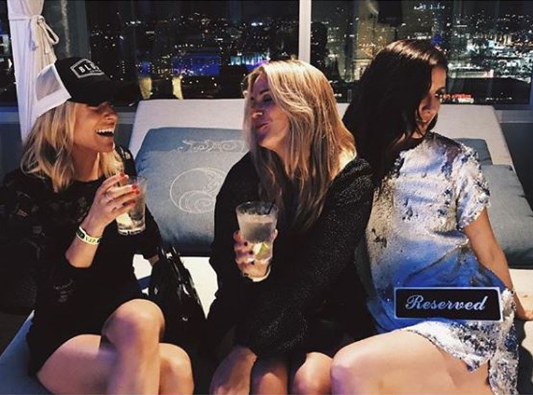 Kristin Cavallari, Kelly Henderson