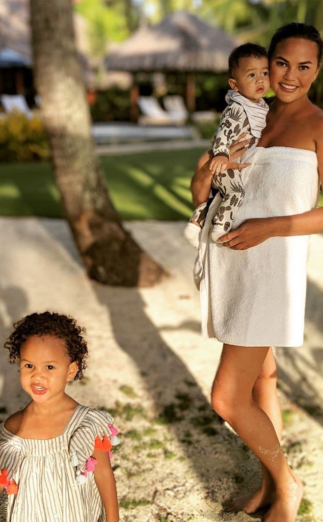 Chrissy Teigen, Luna Stephens, Miles Stephens