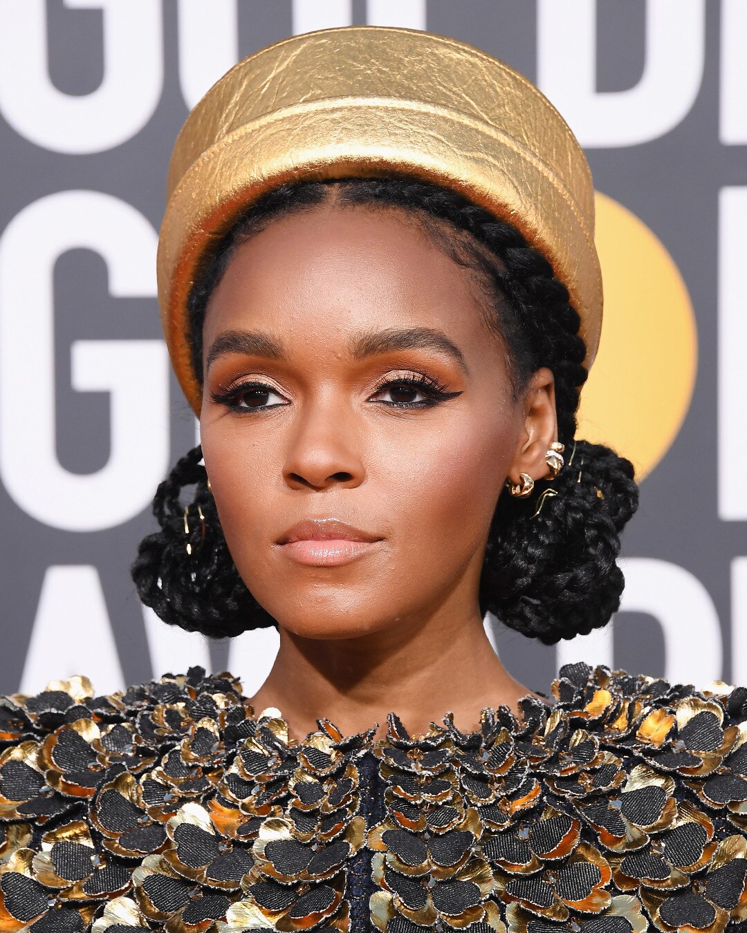 ESC: Golden Globes Beauty, Janelle Monae