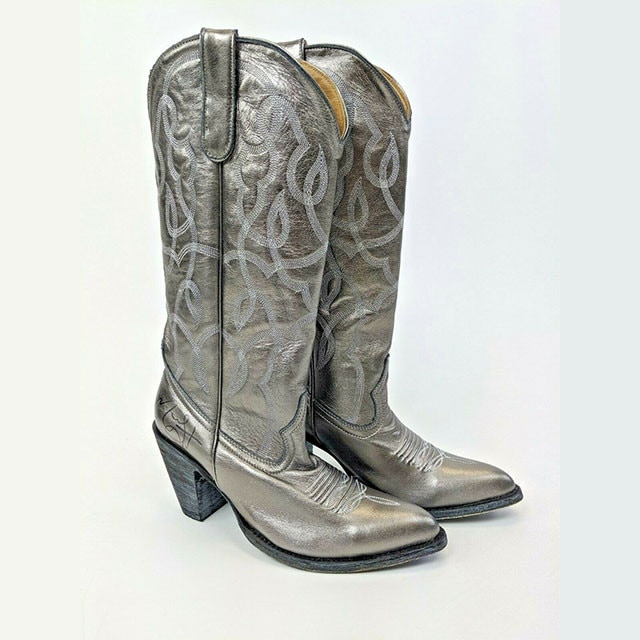 Miranda lambert hotsell silver cowgirl boots