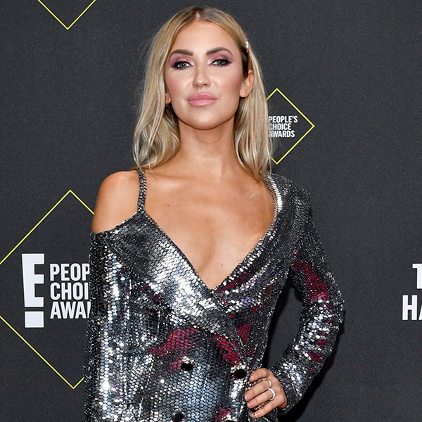 Kaitlyn Bristowe Reveals She Weighed 93 Pounds, Was Addicted to Valium - E! NEWS thumbnail