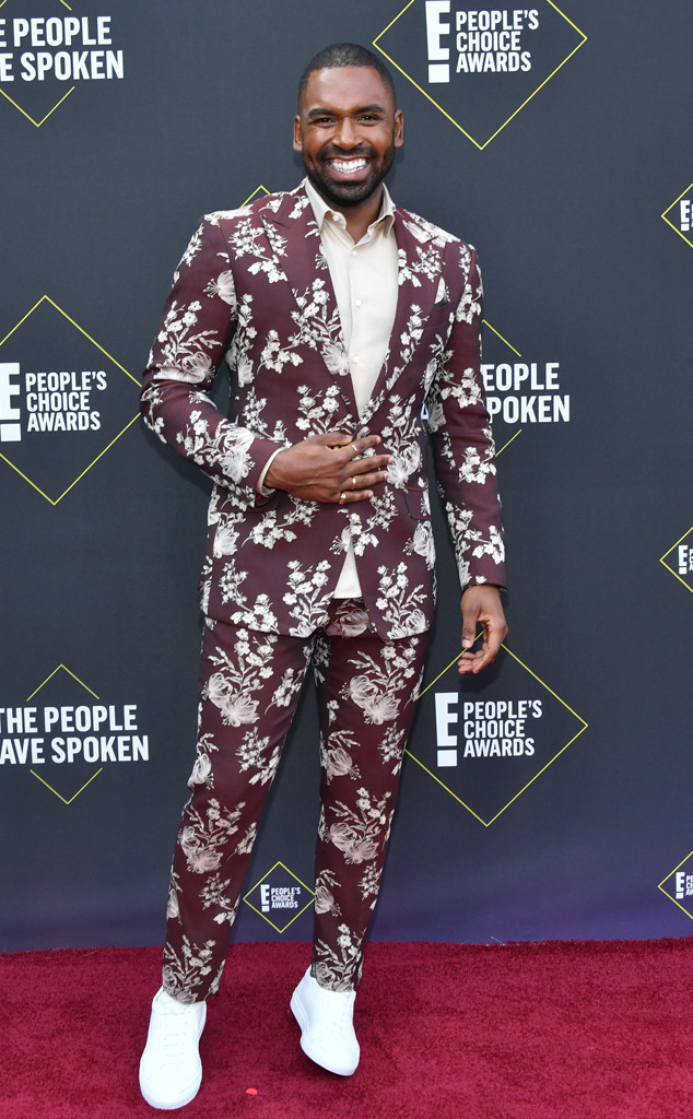 Justin Sylvester, 2019 E! People's Choice Awards, Red Carpet Fashion	