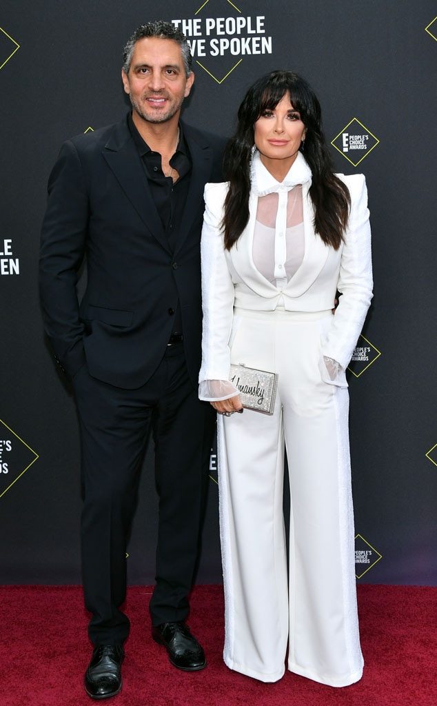 Mauricio Umansky, Kyle Richards, 2019 E! Peoples Choice Awards, Couples