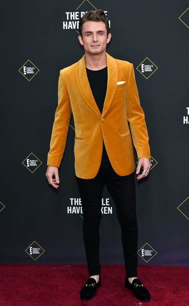 James Kennedy, 2019 E! People's Choice Awards, Red Carpet Fashion