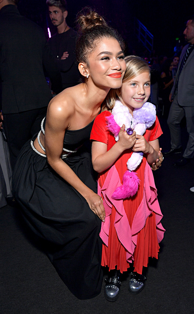 2019 People S Choice Awards Best Candid Moments Selfies Pda More E Online Au