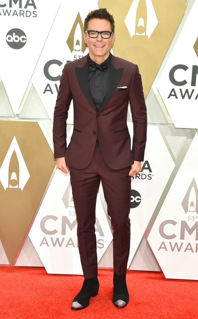 Bobby Bones from CMA Awards 2019 Red Carpet Fashion E! News