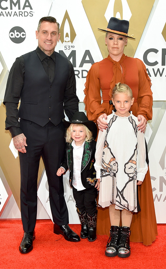 Pink, Jameson Hart, Willow Hart, Carey Hart, 2019 CMA Awards