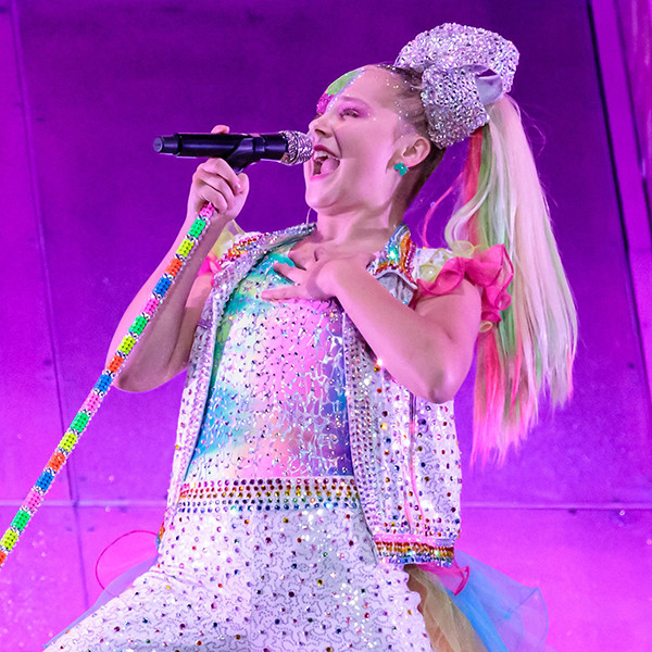 JoJo Siwa's Tour MustHaves Prove She's Living Any Kid's Dream