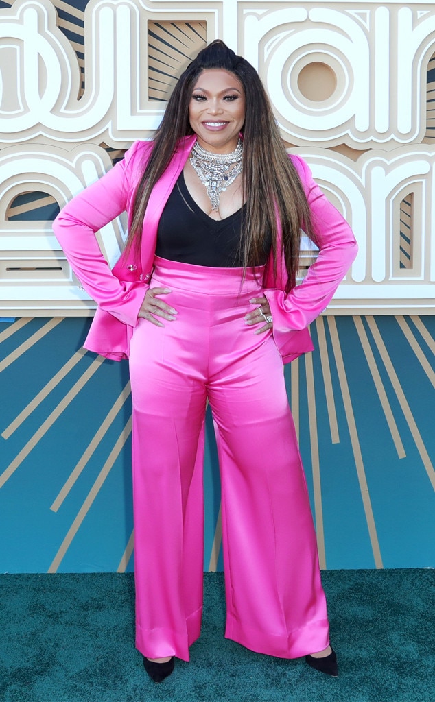 Tisha Campbell from Soul Train Awards 2019 Red Carpet Fashion | E! News