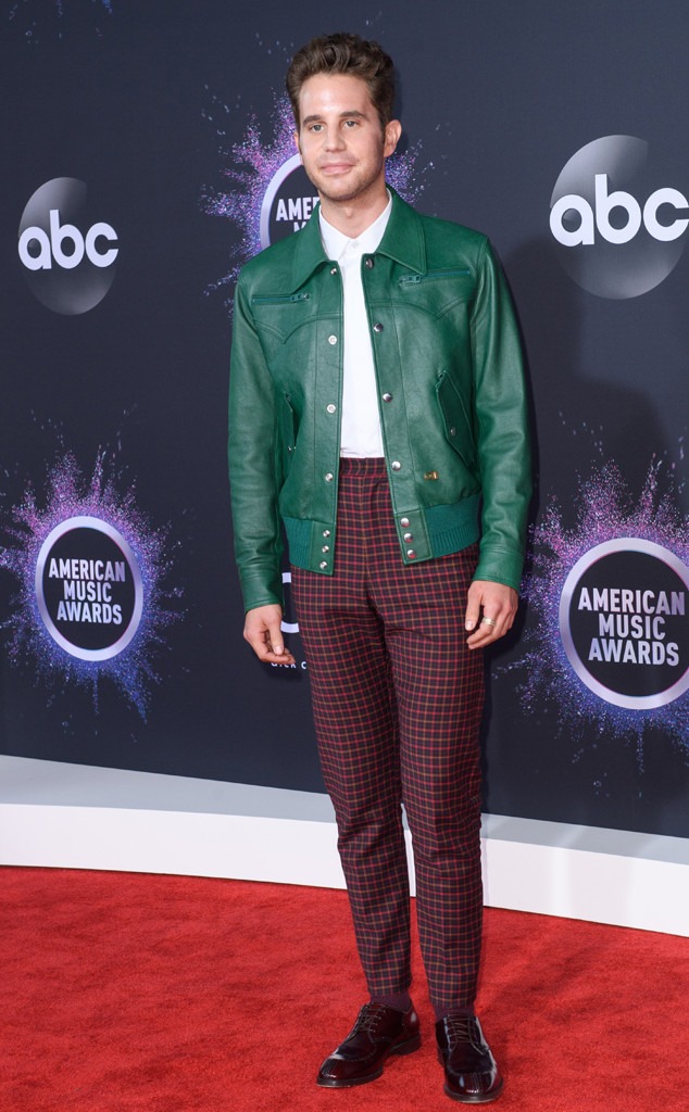 Ben Platt, 2019 American Music Awards, Red Carpet Fashion