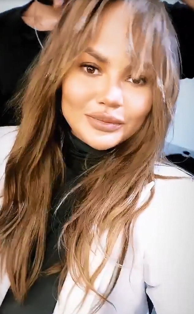 Chrissy Teigen, Bangs, Instagram Stories