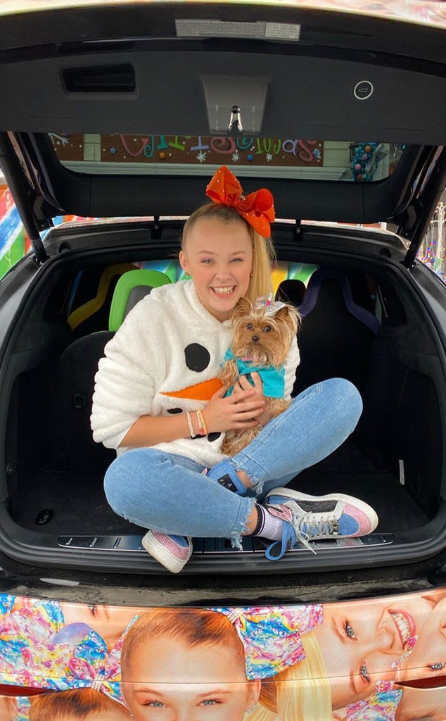 JoJo Siwa revela que sua casa foi destruída novamente