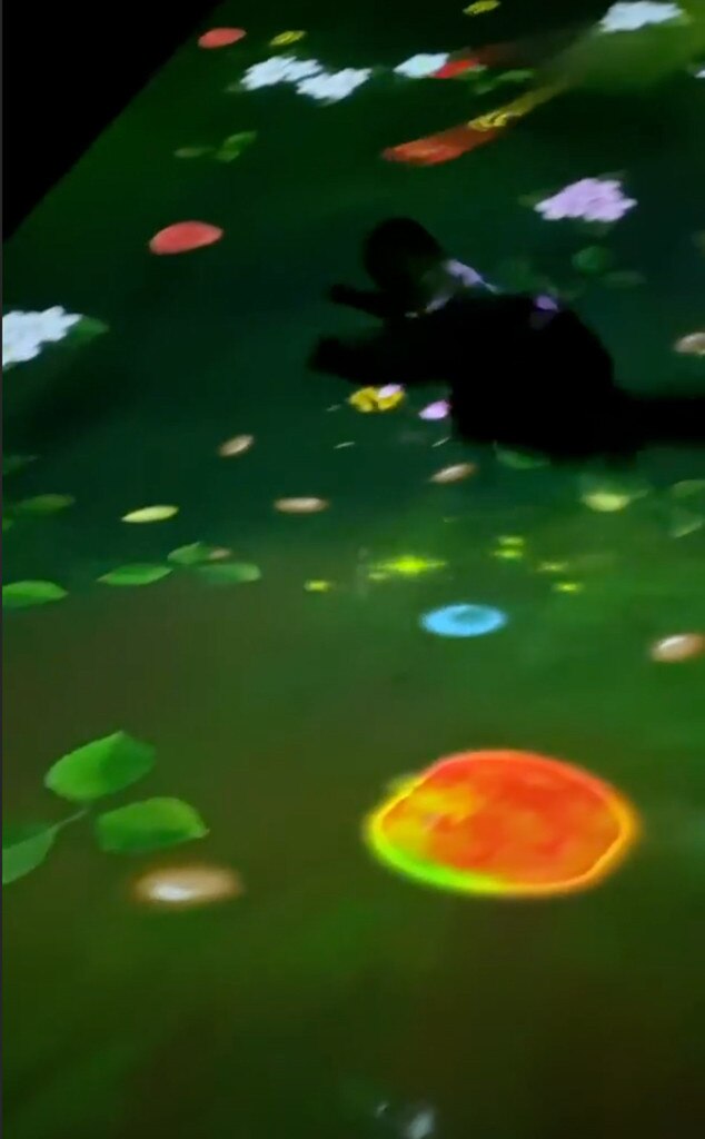 Kim Kardashian, Tokyo, Japan, Instagram