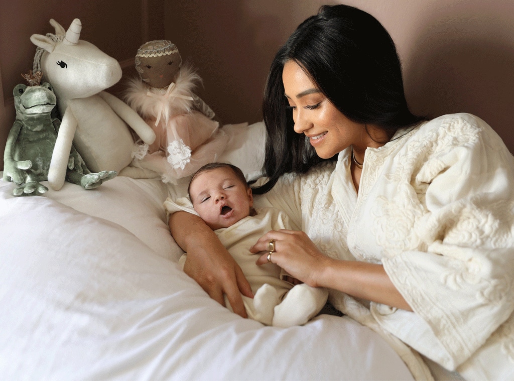 Shay Mitchell, Daughter Atlas, Vogue Interview, Mom
