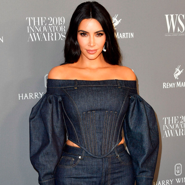 Kim Kardashian S Throwback T Shirt Hack Shows Off Her Greatest Ass