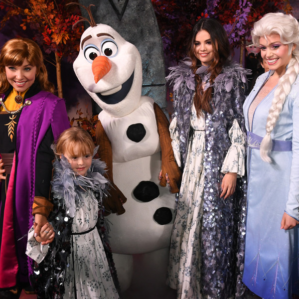 Frozen 2 Premiere: Star Sightings, image size:1080x1080